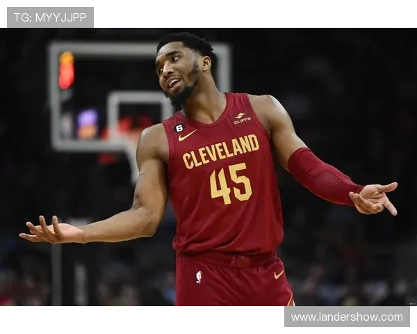 米切尔砍下35分带领骑士大胜活塞 轻松取胜迎来连胜走势