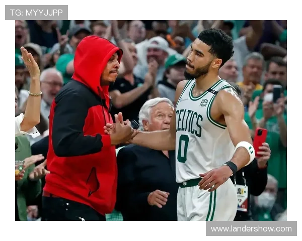 小托马斯谈塔图姆复出应慢慢来强调他是天生的竞争者