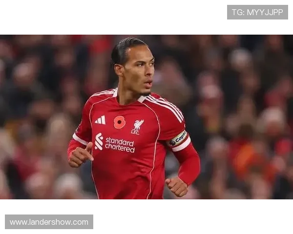 内维尔批评利物浦前场球员表现不佳边后卫问题亟待解决